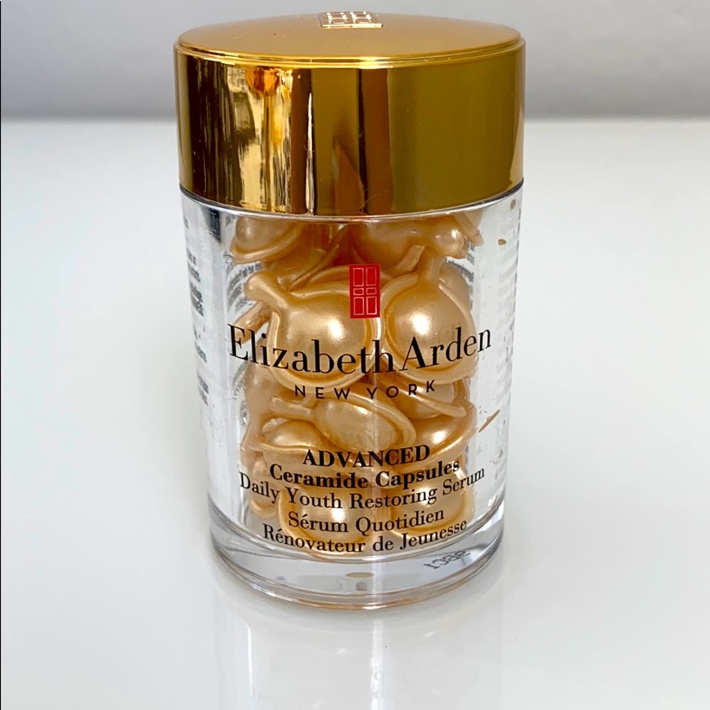 New! Elizabeth Arden Ceramide Capsules